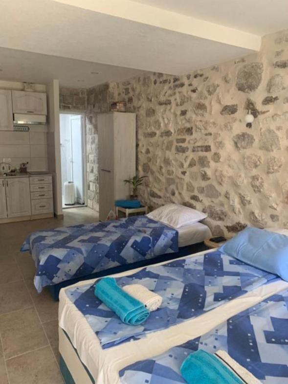Apartments Visit Perast Bagian luar foto